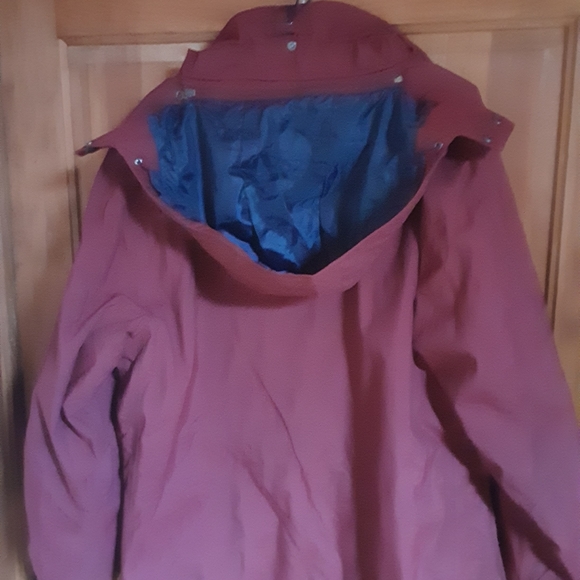 Crane Snowboard Jacket - Picture 9 of 11